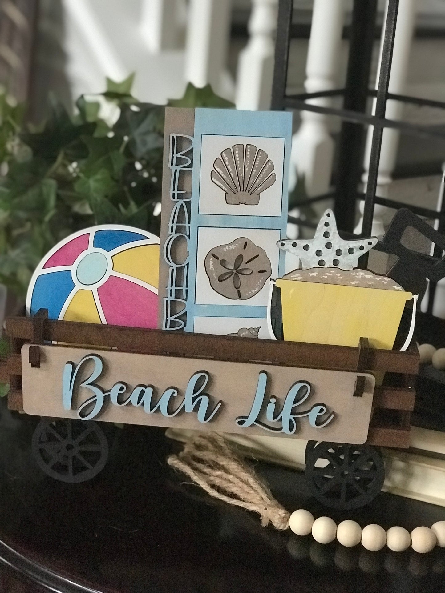 Interchangeable Shelf Sitter Wagon + One Theme